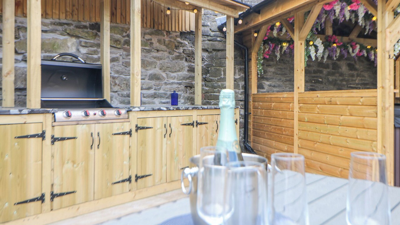 Photo of Others in New Mills