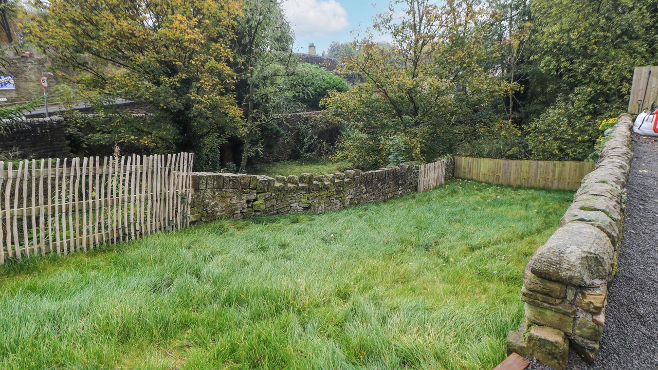 Photo of Outdoor in New Mills