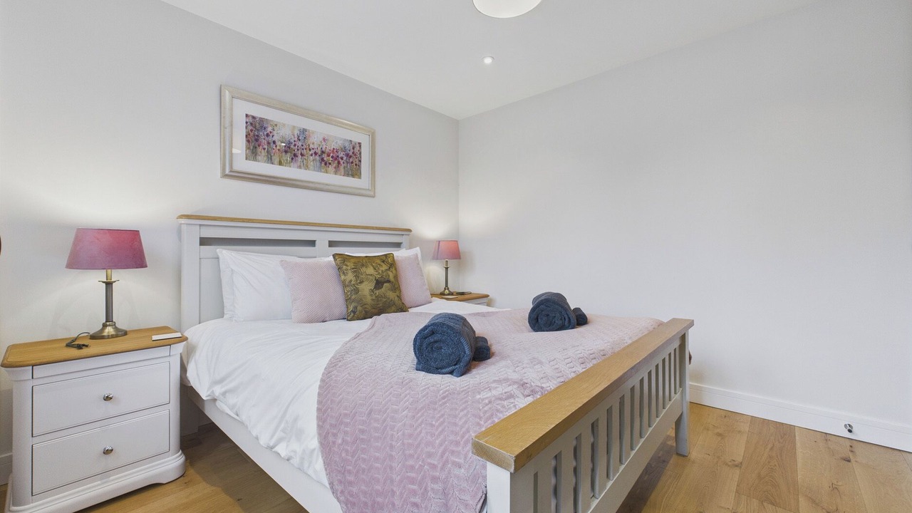 Photo of Others in Tansley