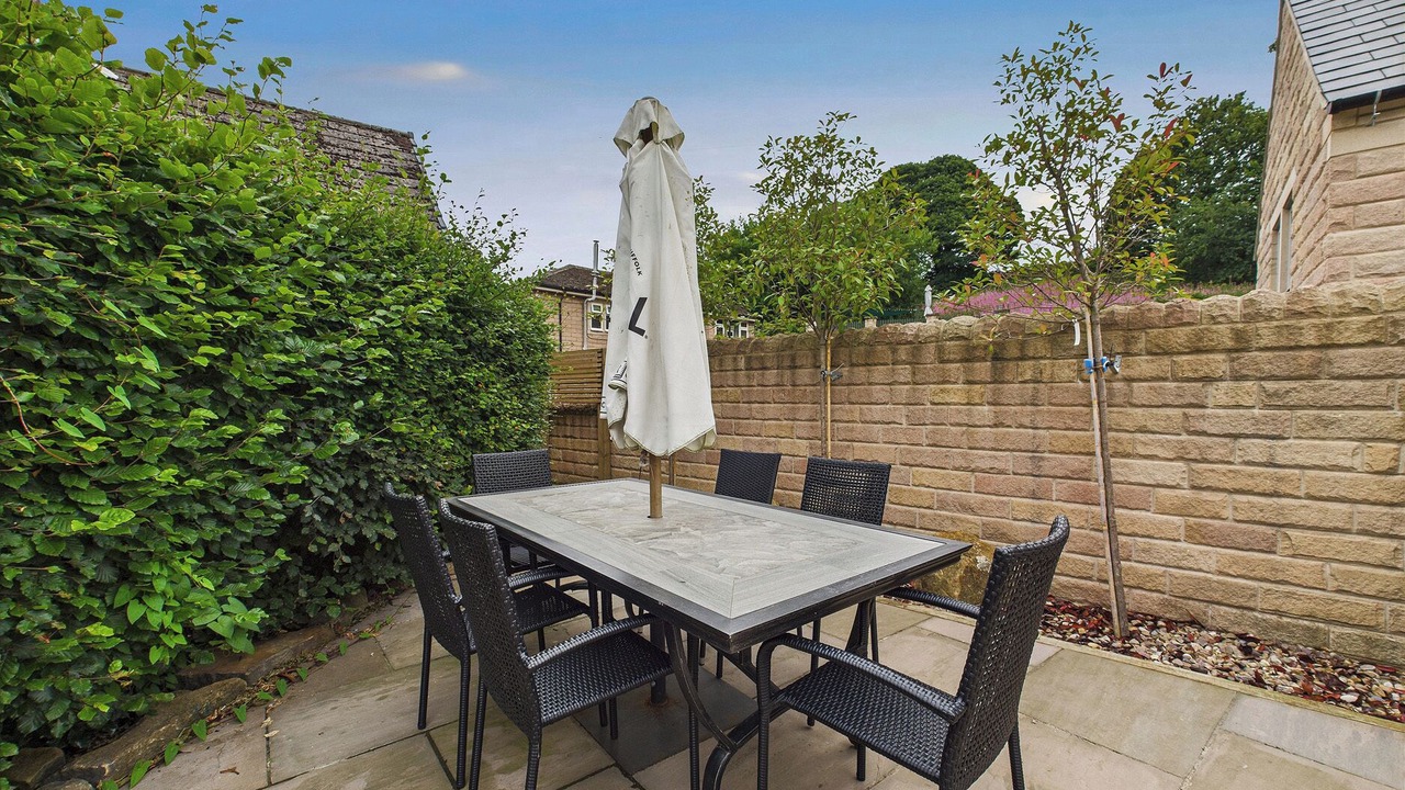 Photo of Outdoor in Tansley