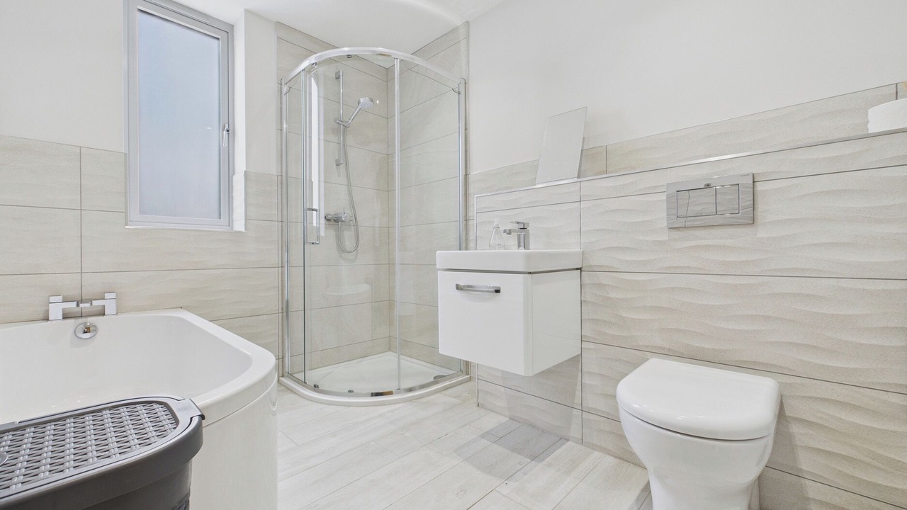 Photo of Others in Tansley