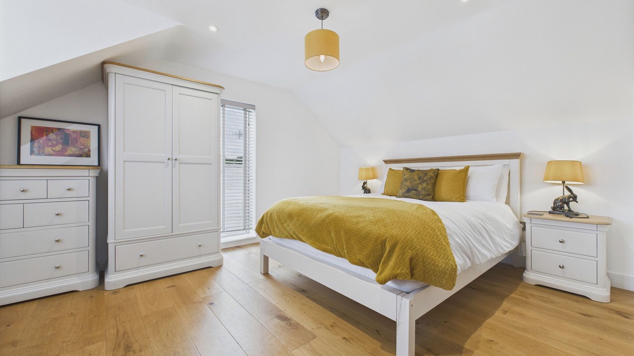 Photo of Others in Tansley