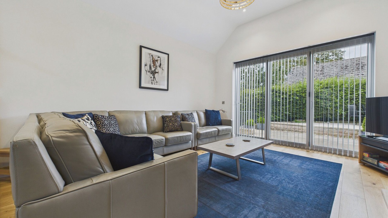 Photo of Livingroom in Tansley