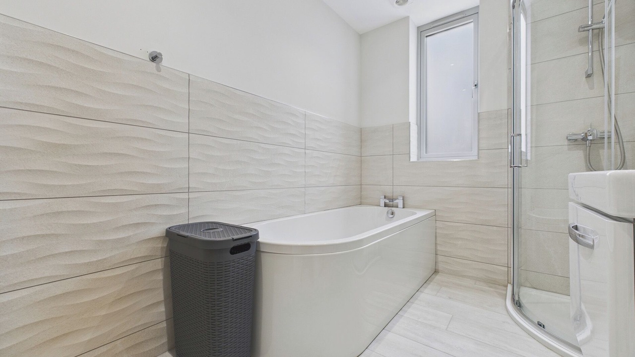 Photo of Others in Tansley