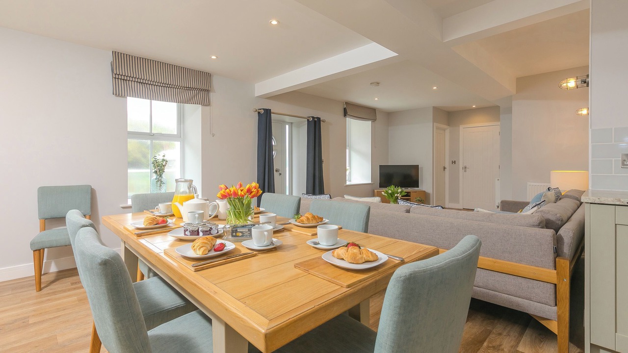 Photo of Others in Mullion