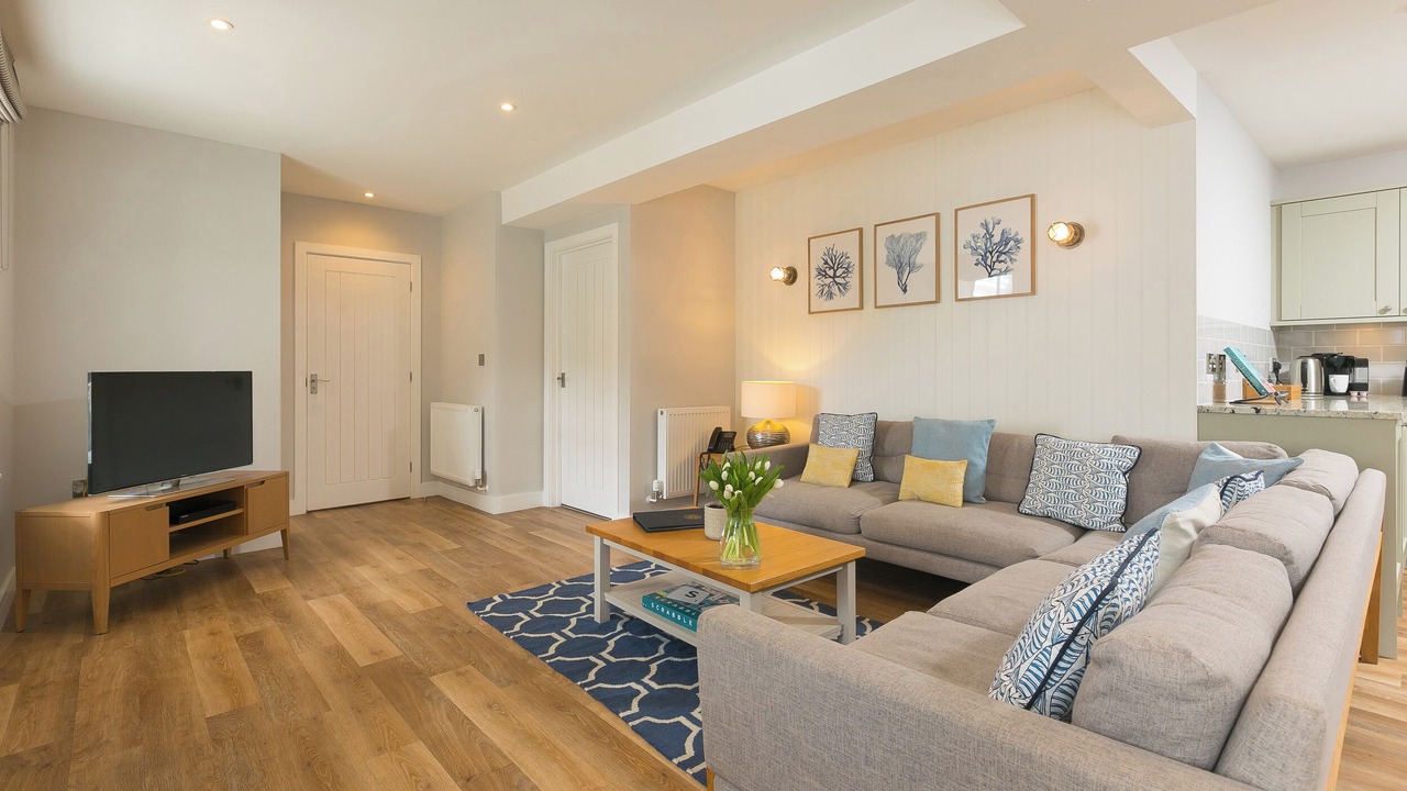 Photo of Others in Mullion