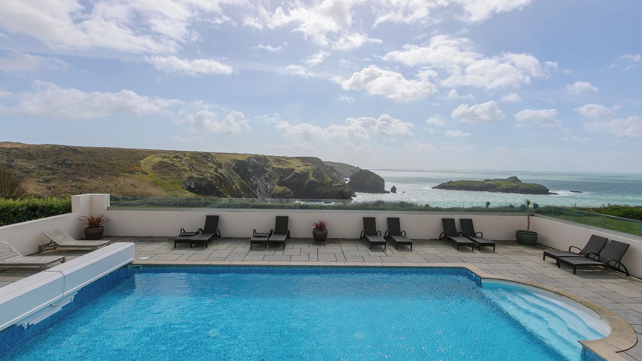 Photo of Outdoor in Mullion