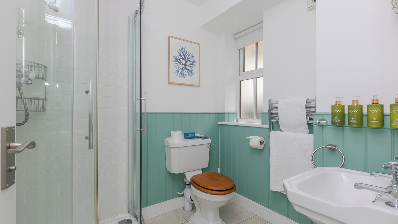 Photo of Others in Mullion