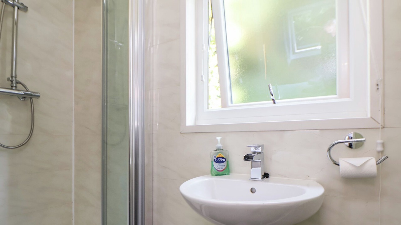 Photo of Bathroom in Saint Asaph