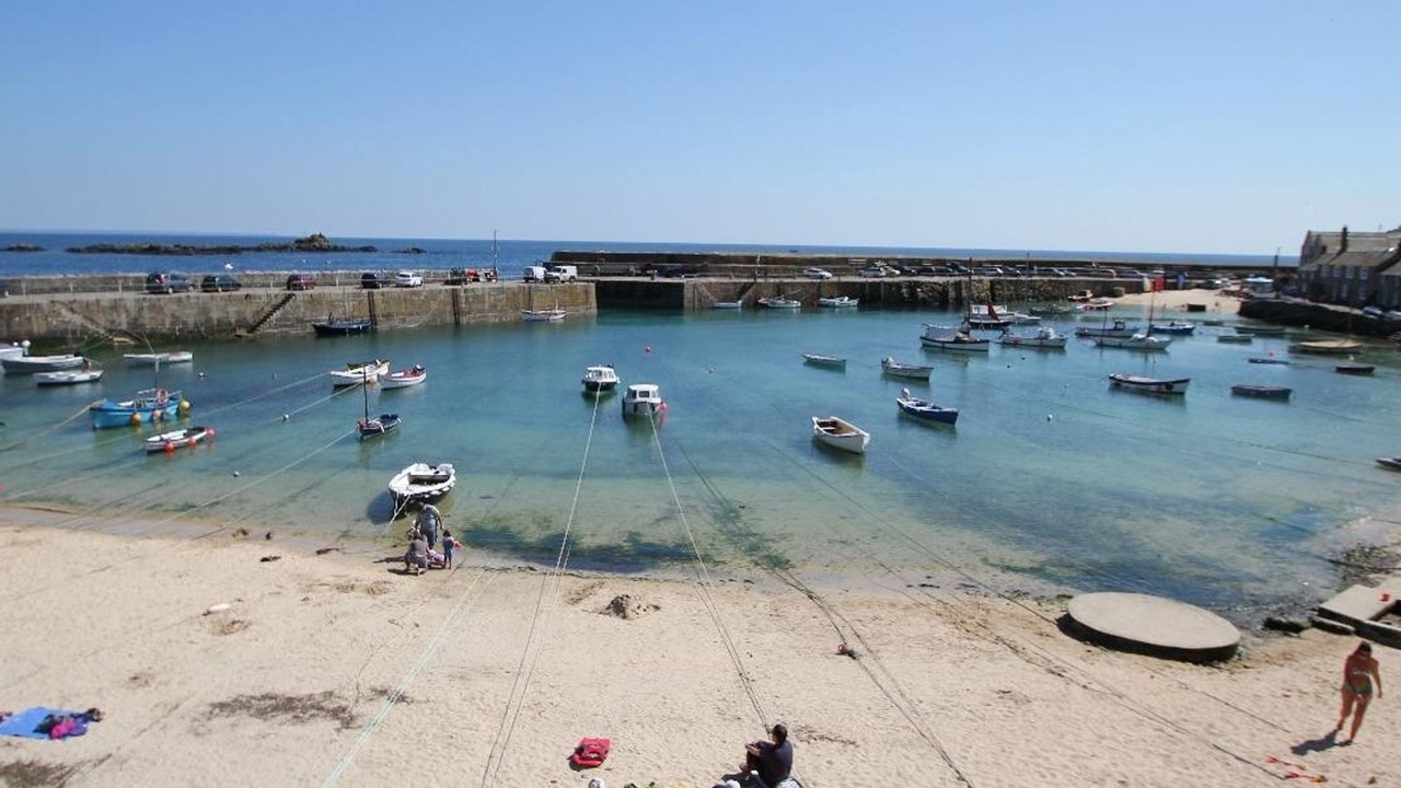 Photo of Others in Mousehole