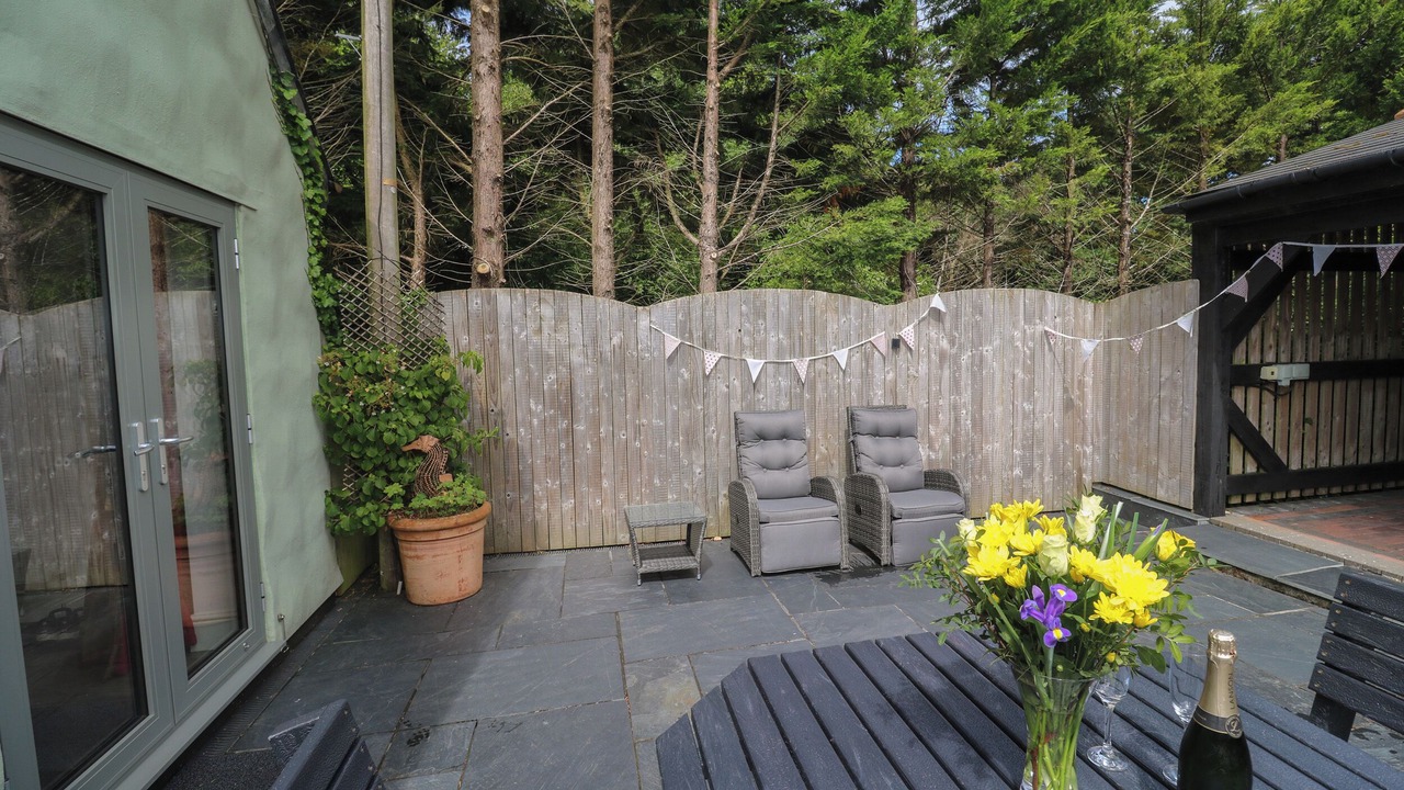 Photo of Patio Balcony in St. Columb Major