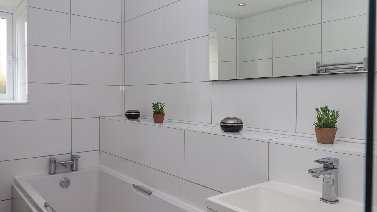 Photo of Others in Downderry