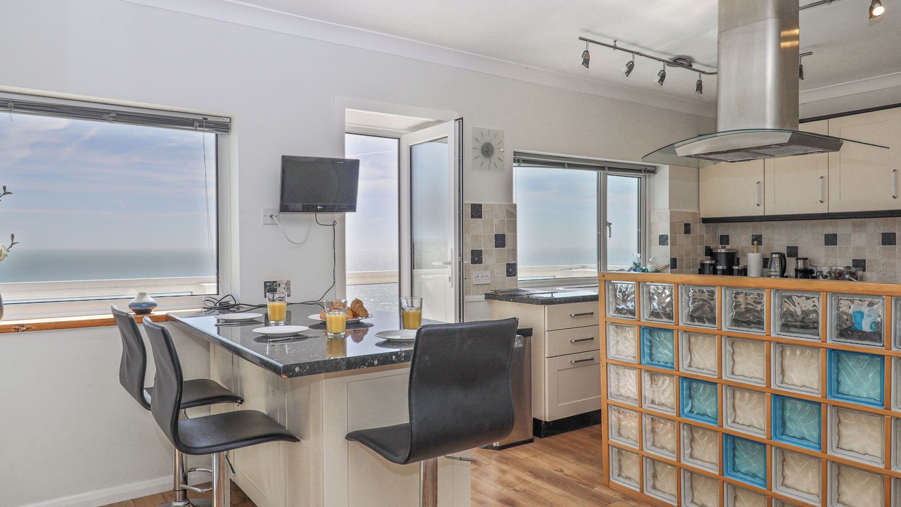 Photo of Others in Downderry