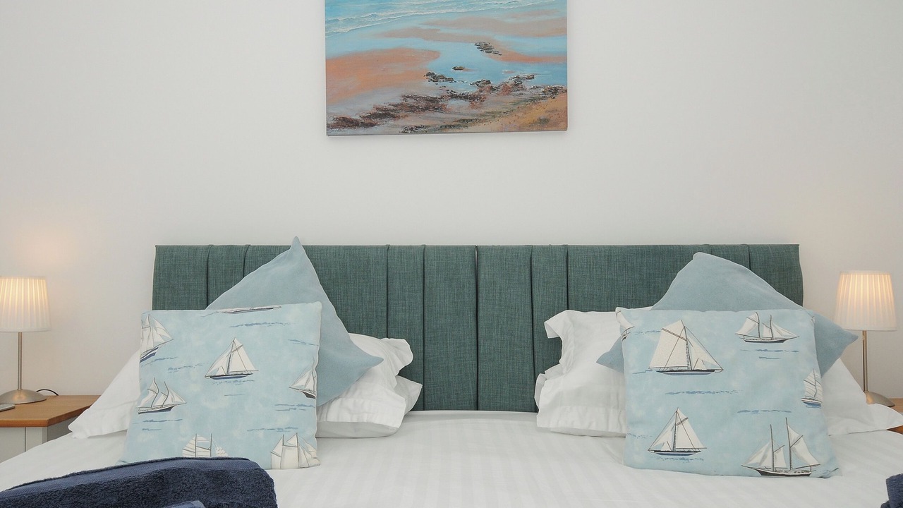 Photo of Others in Littleham