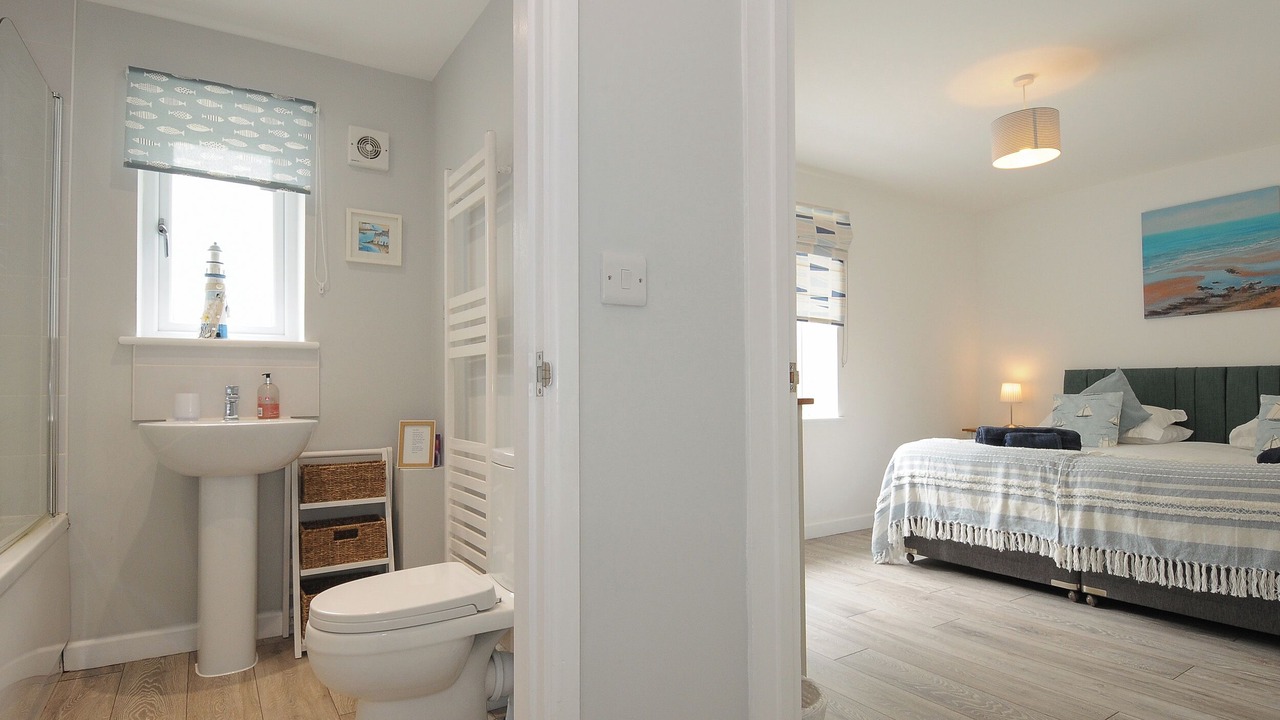 Photo of Others in Littleham