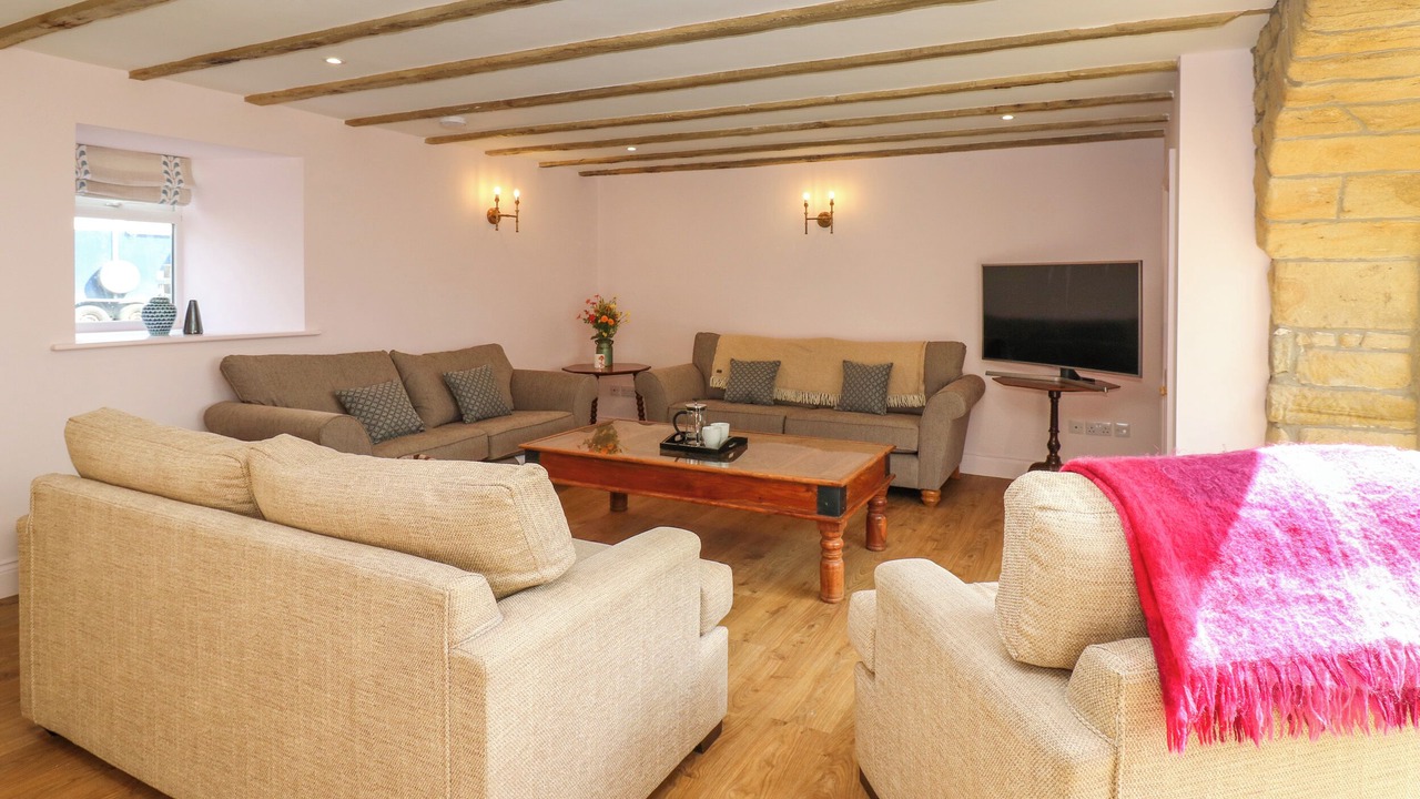 Photo of Livingroom in Hallington