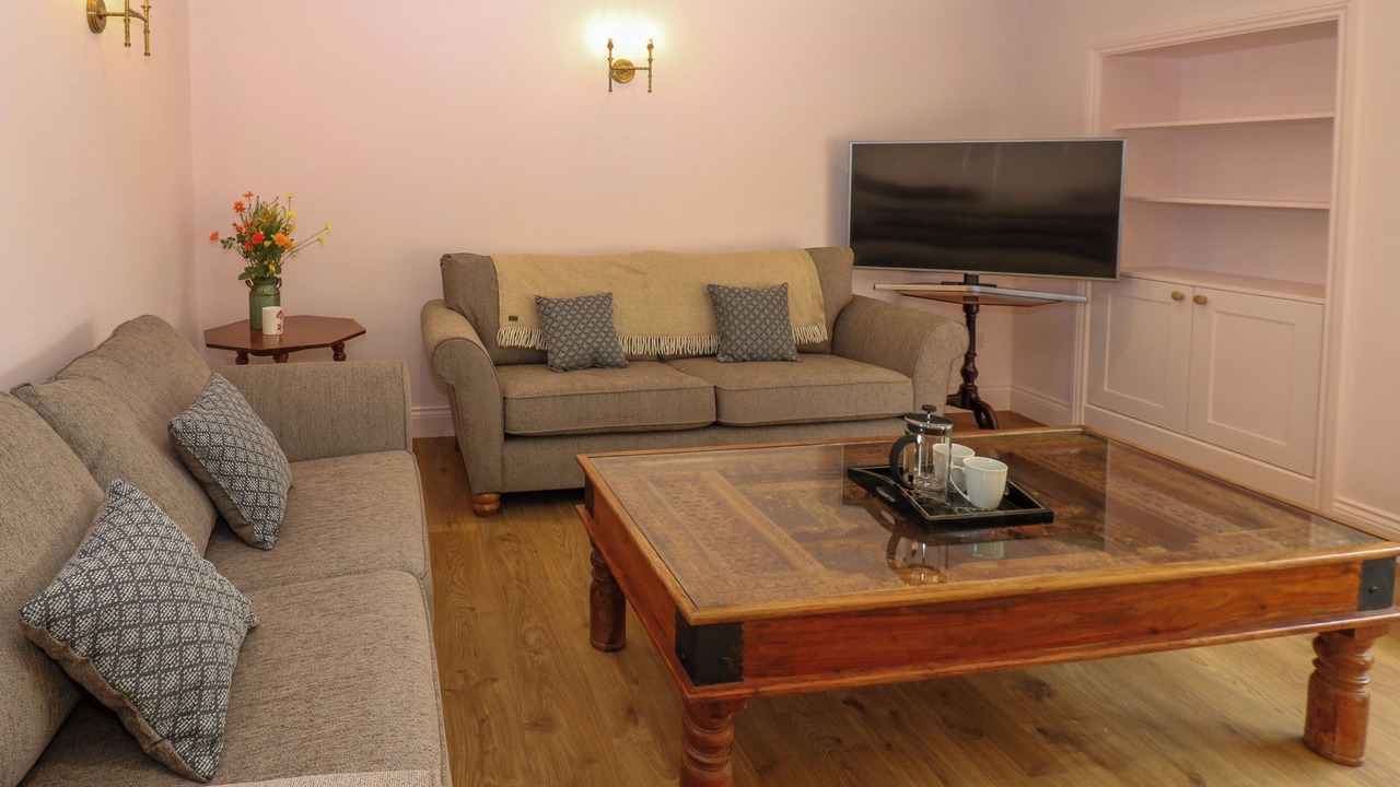 Photo of Livingroom in Hallington