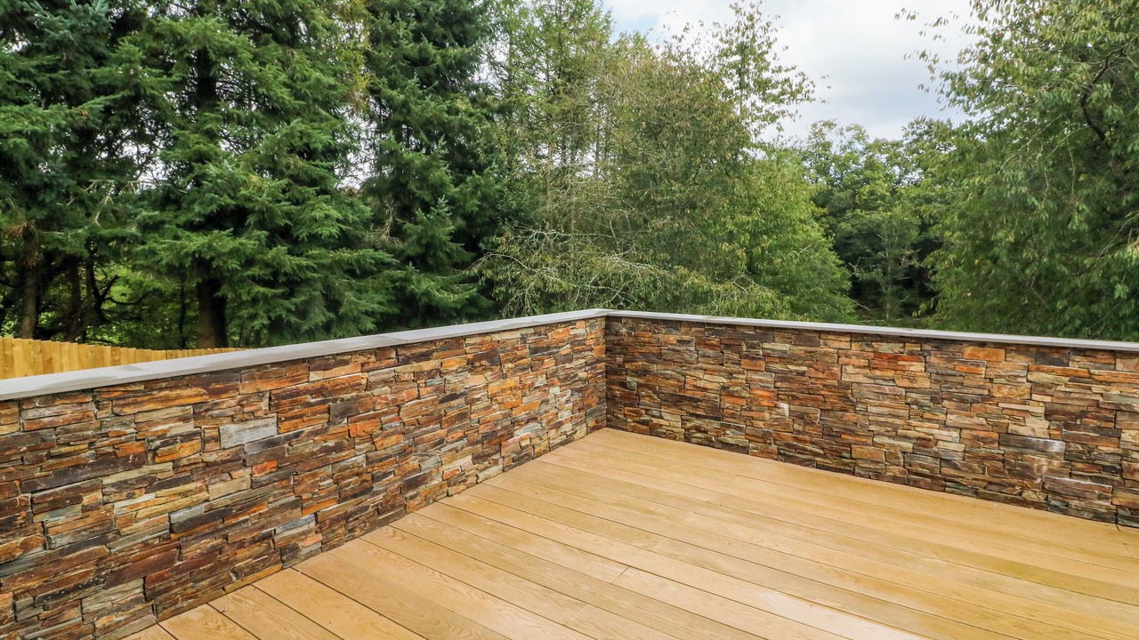 Photo of Patio Balcony in Newton Saint Cyres