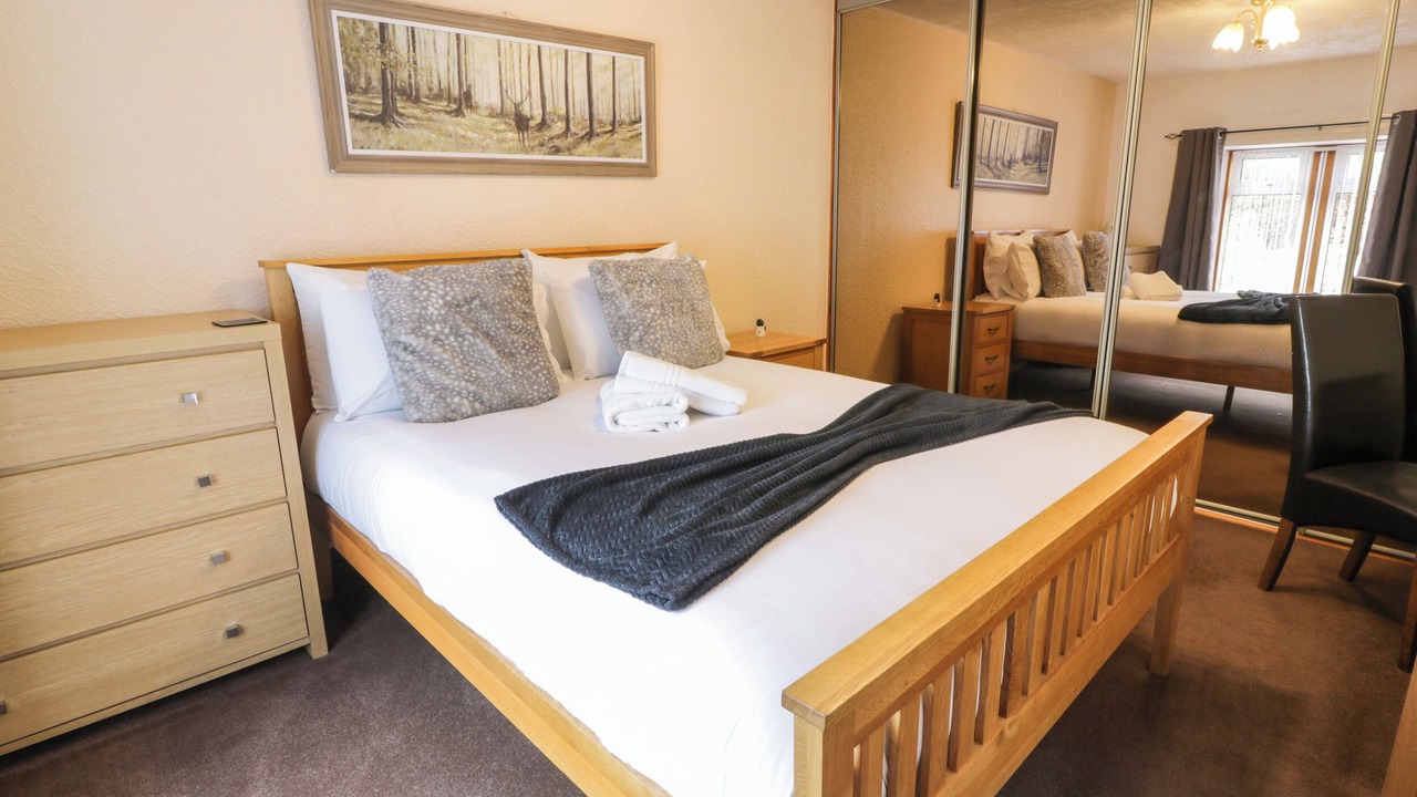 Photo of Others in Mauchline