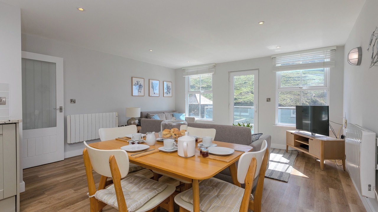 Photo of Others in Mullion