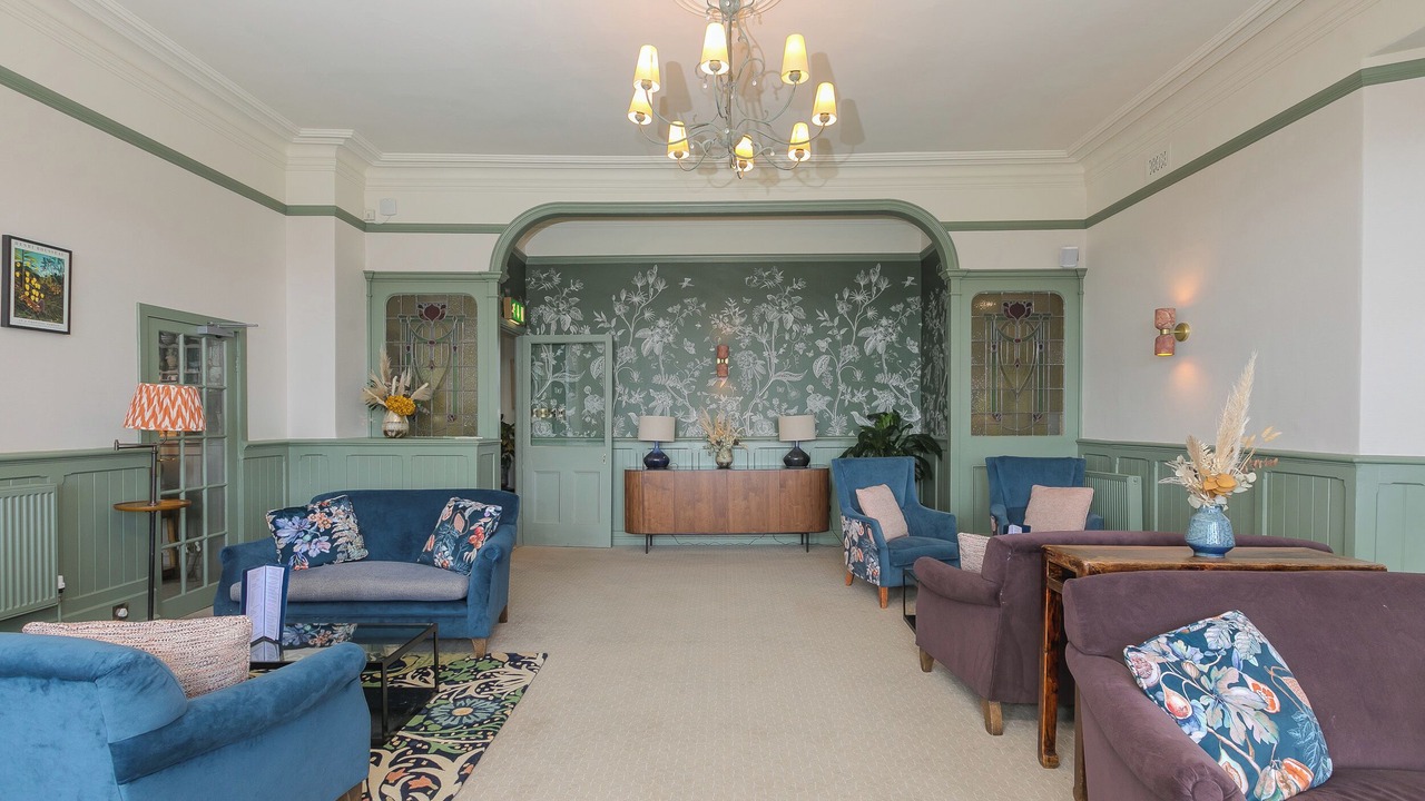 Photo of Others in Mullion