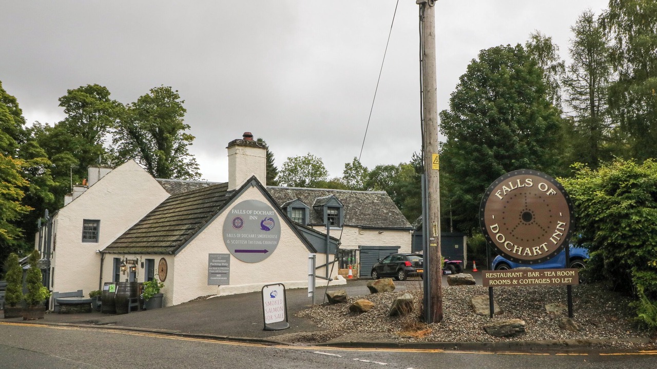 Photo of Others in Killin