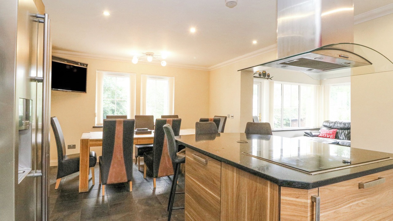 Photo of Others in Killin