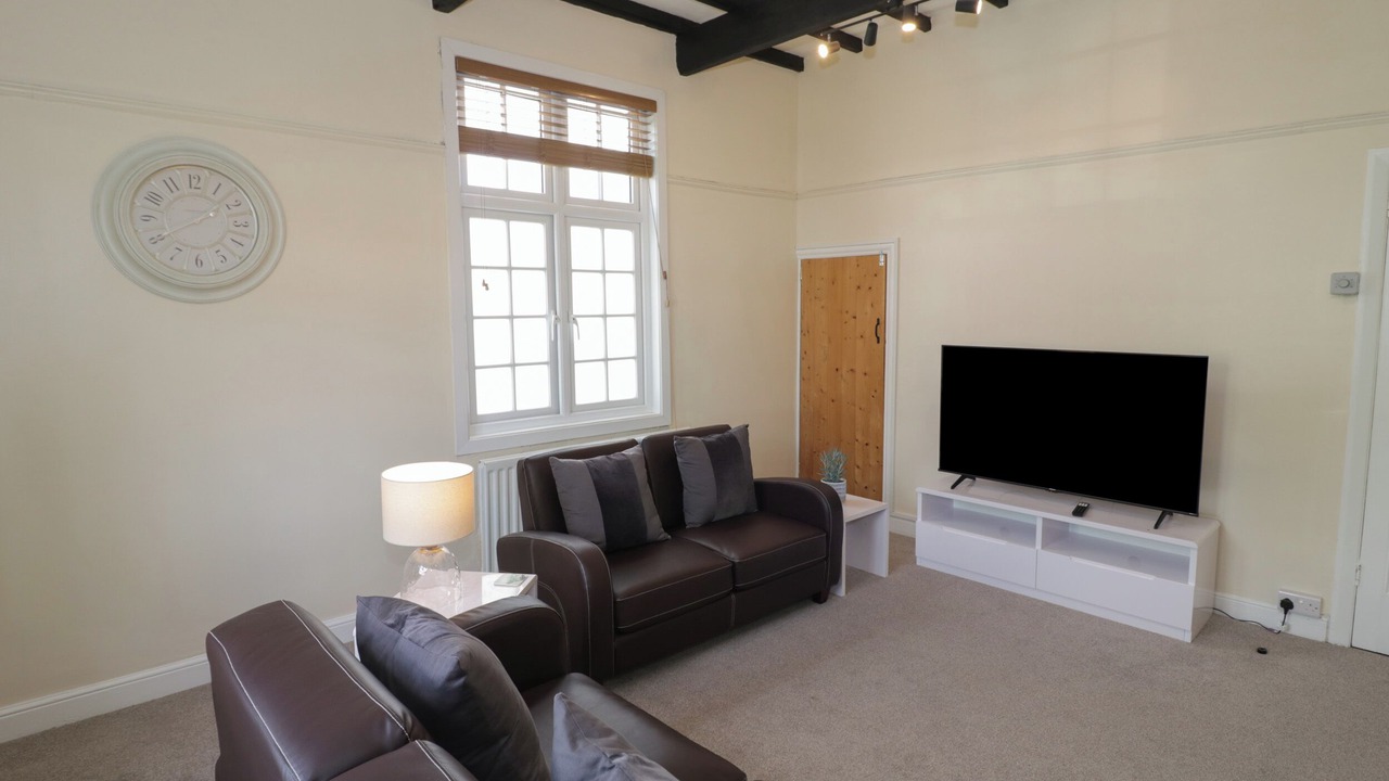 Photo of Livingroom in Barnt Green