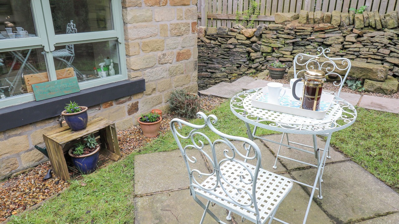 Photo of Outdoor in Honley