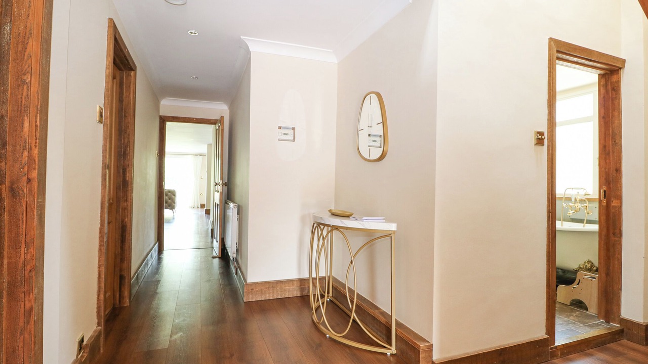 Photo of Others in Wraysbury