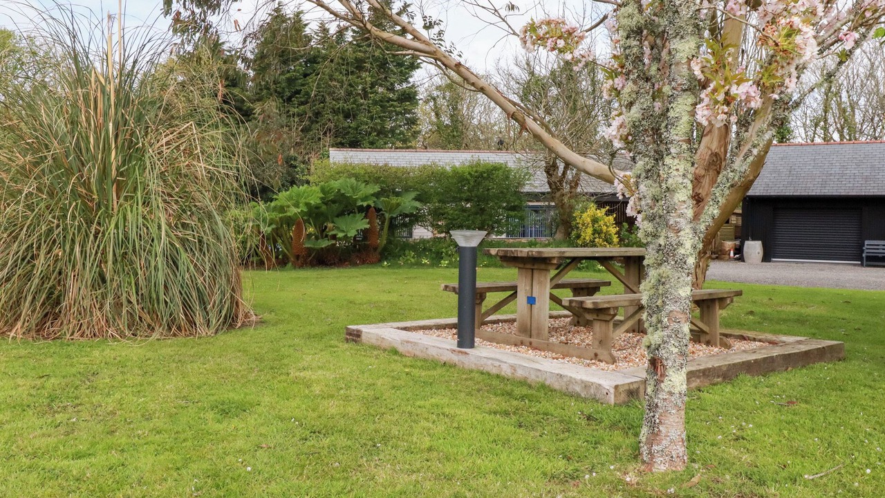 Photo of Outdoor in St. Columb Major