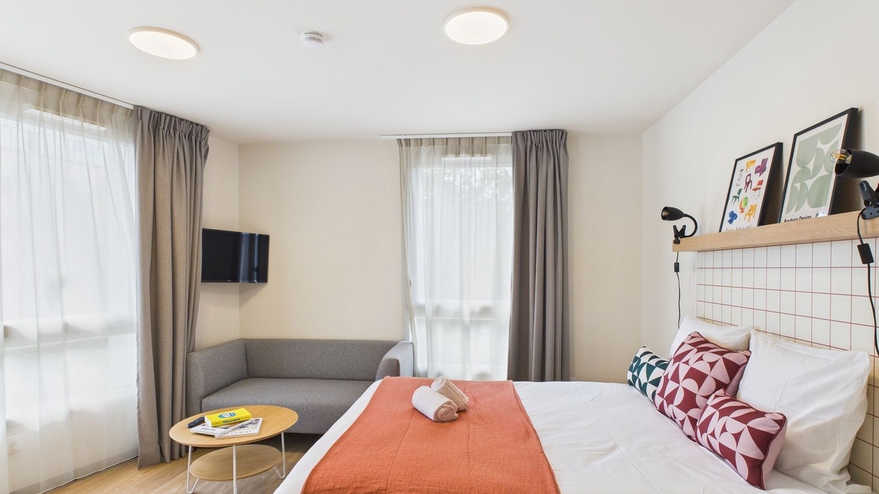 Photo of Others in Velizy-Villacoublay