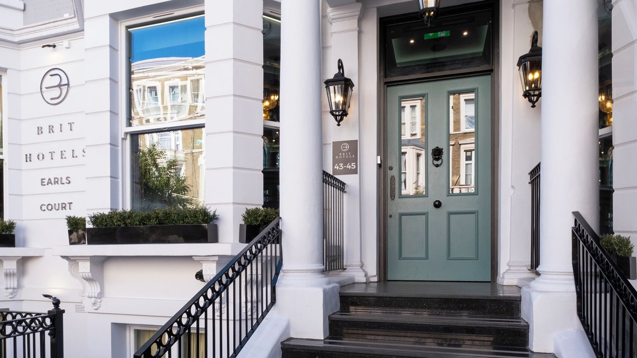 Photo of Outdoor in Earl's Court