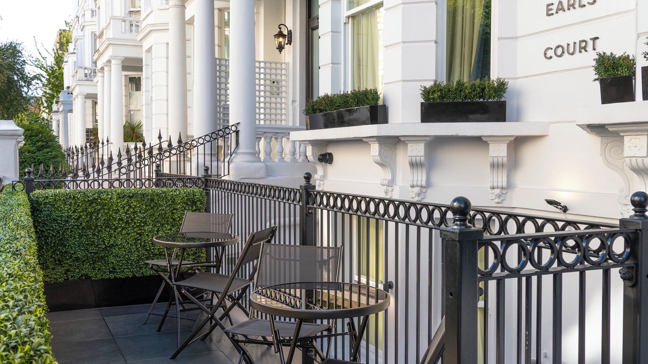 Photo of Outdoor in Earl's Court