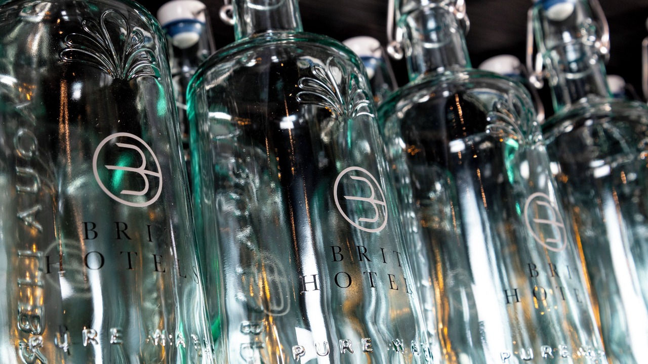 Photo of Others in Earl's Court