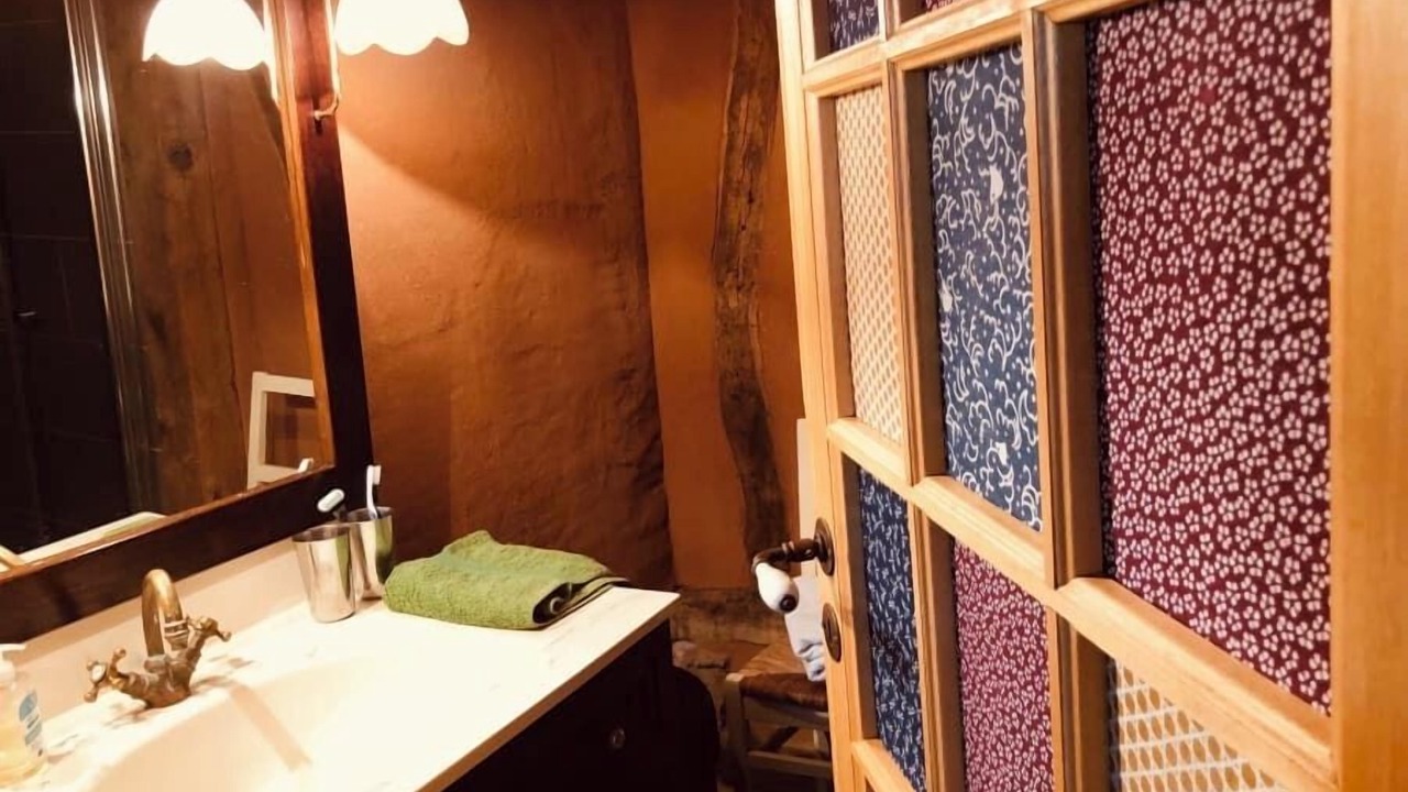 Photo of Bathroom in Saint-Honore