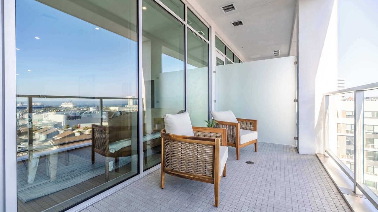 Photo of Patio Balcony in Waterfront