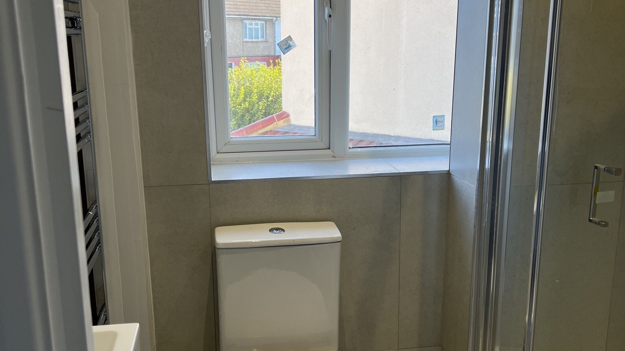 Photo of Bathroom in Cricklewood