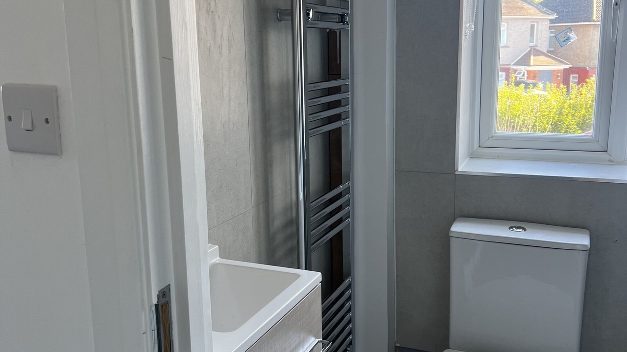 Photo of Bathroom in Cricklewood