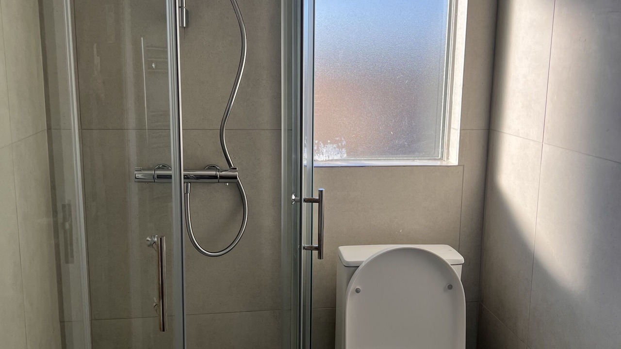 Photo of Others in Cricklewood