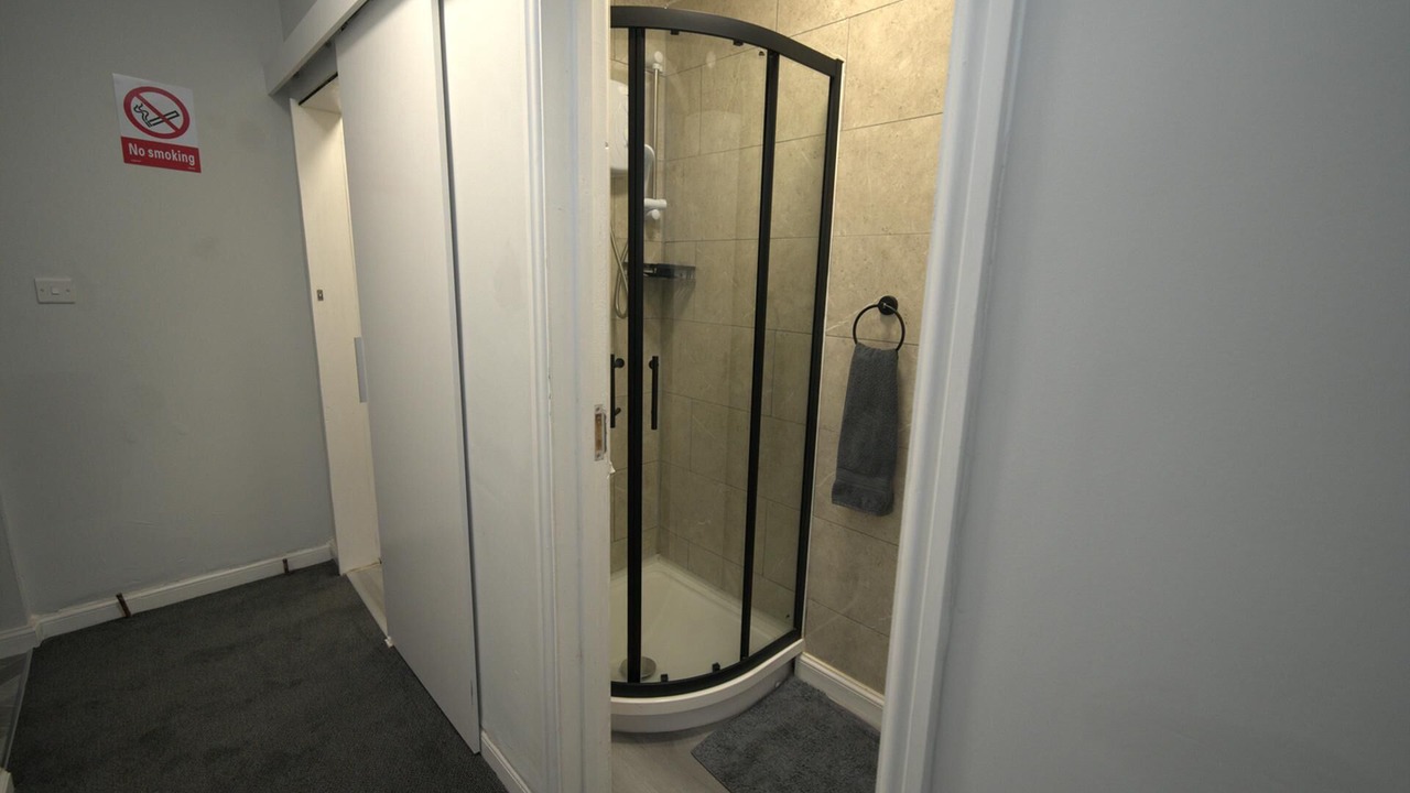 Photo of Bathroom in Oakengates