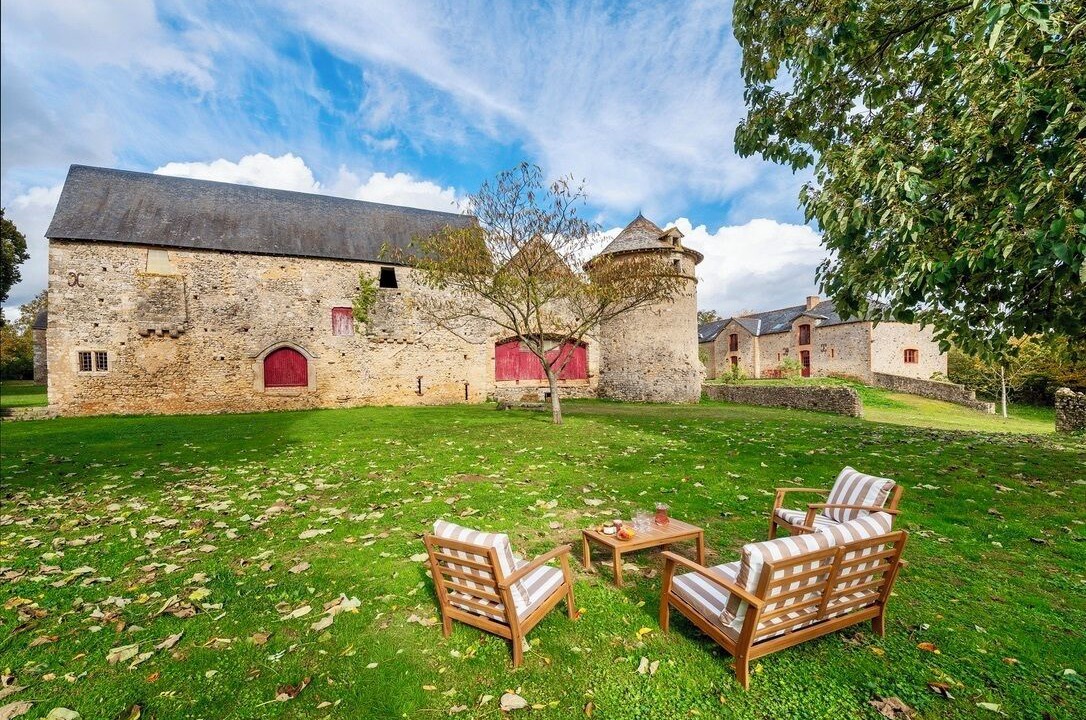 Photo of Outdoor in Fontenay-sur-Vegre