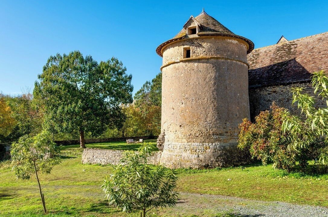 Photo of Others in Fontenay-sur-Vegre