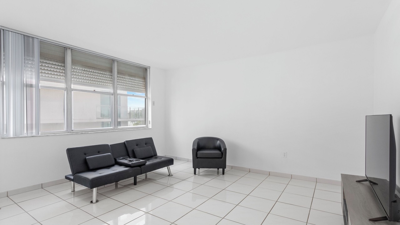 Photo of Patio Balcony in Bay Harbor Islands