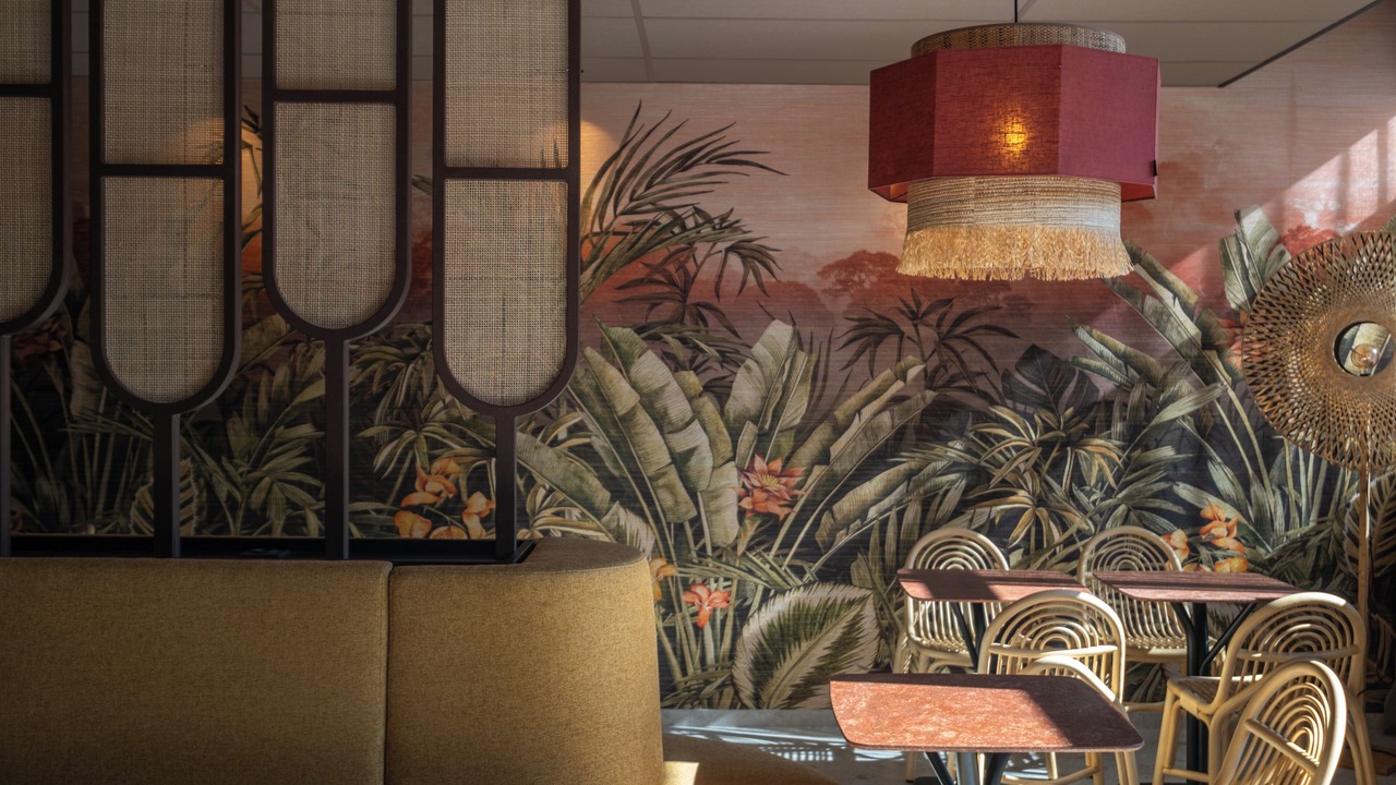 Photo of Others in 8th Arrondissement