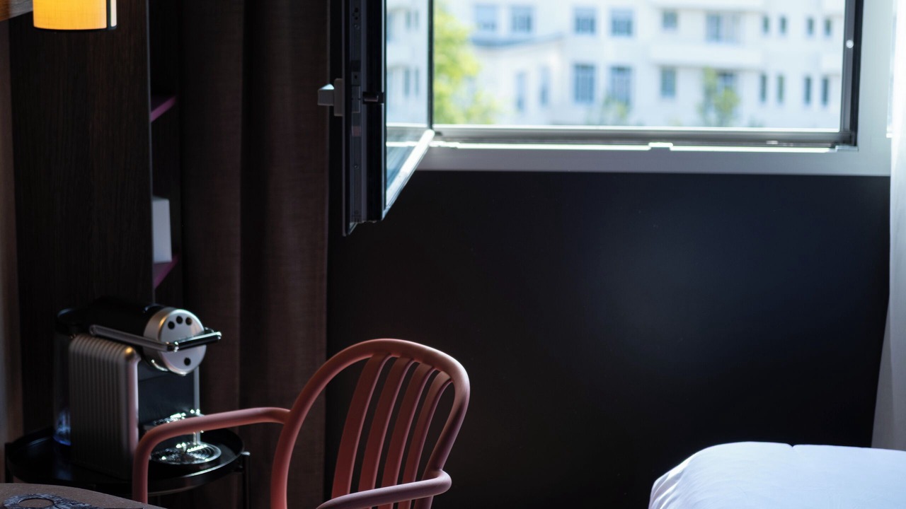 Photo of Bedroom in 8th Arrondissement