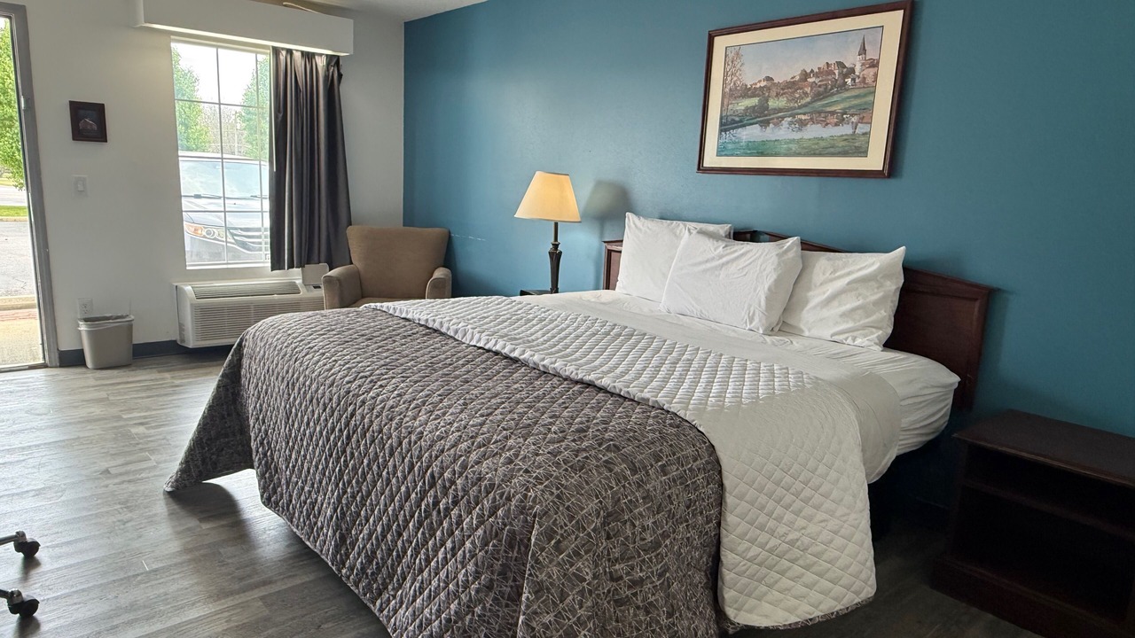 Photo of Bedroom in Roanoke Rapids