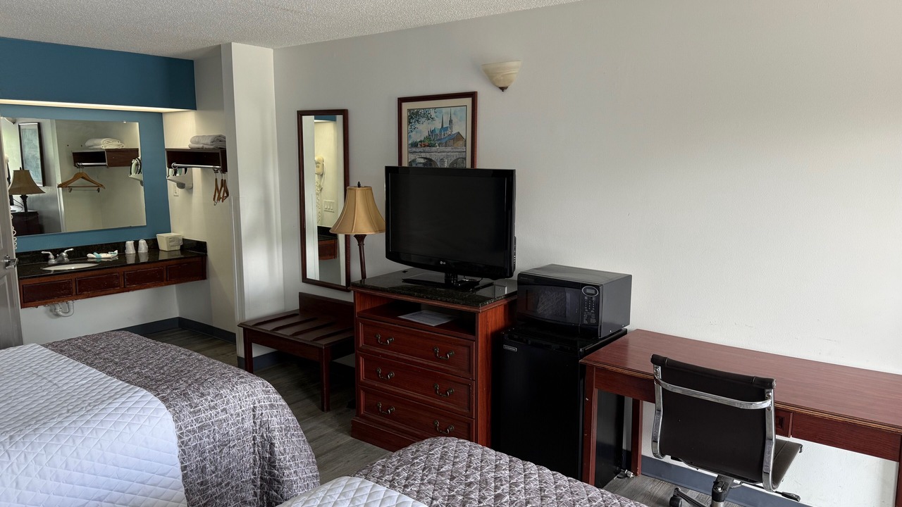 Photo of Bedroom in Roanoke Rapids