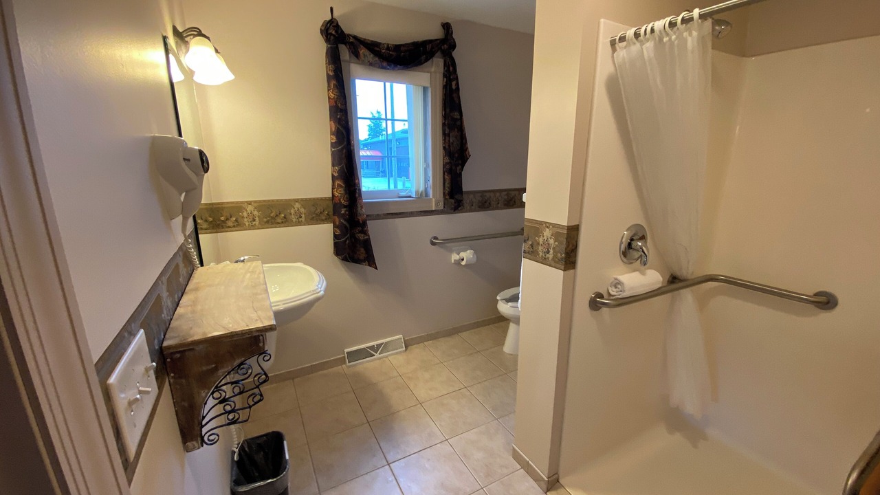 Photo of Bathroom in Lanesboro