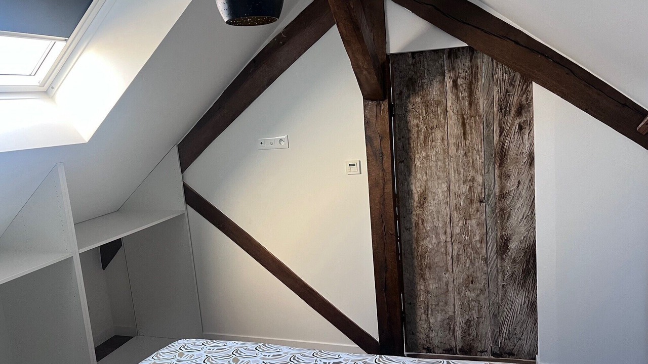 Photo of Others in Leval